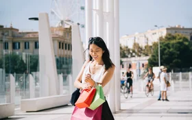 Meet Vietnam's Heavy Shoppers Before Sale Season | TGM StatBox