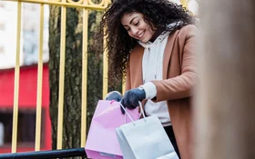 US Holiday Shopping Trends: Early, Omnichannel, Mobile | TGM StatBox