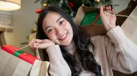 Holiday Shopping 2026: What Gen Z and Older Shoppers Value | TGM StatBox