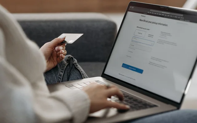 US Online Payment Methods 2026: Debit Card Leads | TGM StatBox
